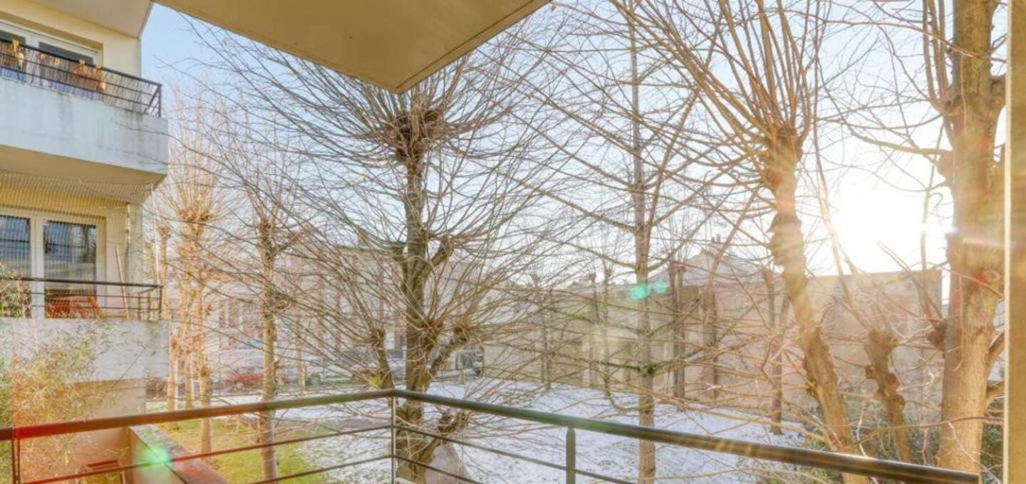 Comme Chez Vous Appartement 2 Chambres Нантер Екстериор снимка